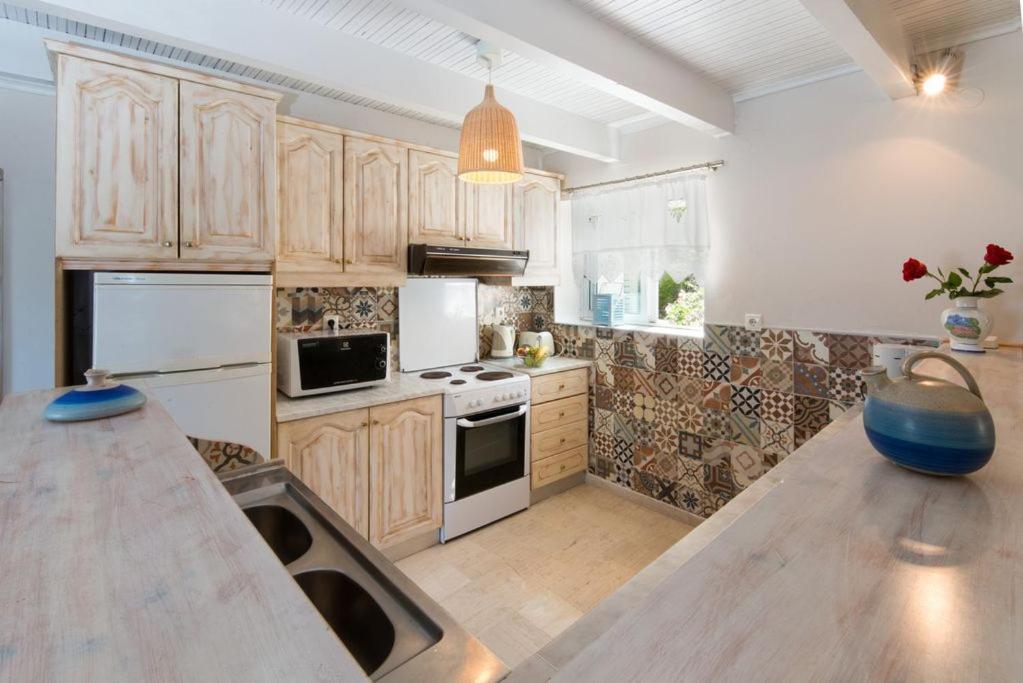 Villa Mamma Mar, Magazia Gaios Esterno foto