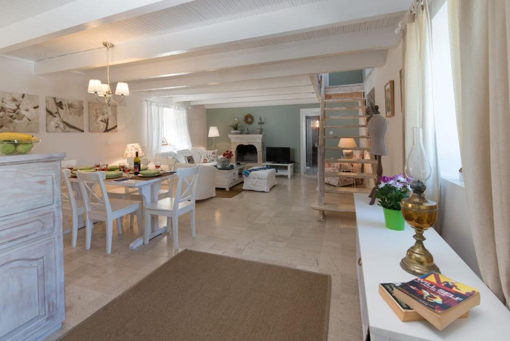 Villa Mamma Mar, Magazia Gaios Esterno foto